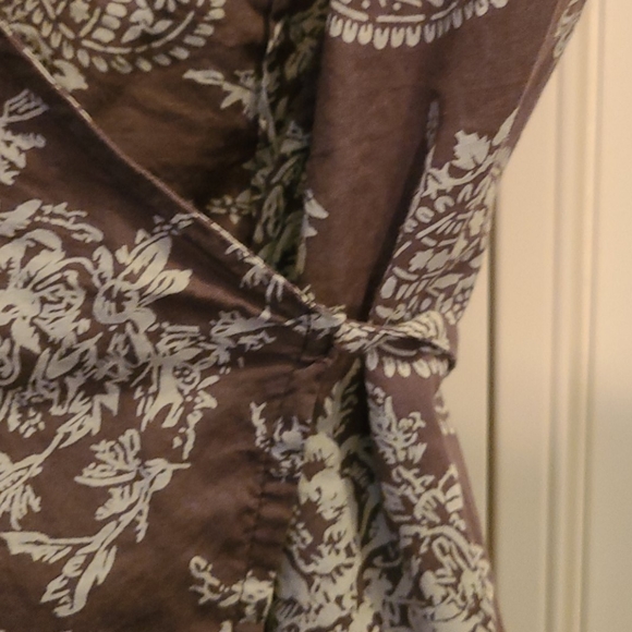 VILLA XS wrap mixed media top - Picture 8 of 10